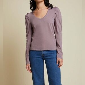 Nation LTD Elizabeth T-Shirt Purple Romantic Puff Shoulders